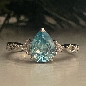 Aquamarine and White Topaz Ring, size 7